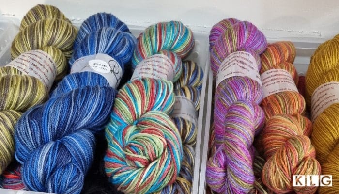 DK Weight Yarn Feat Img