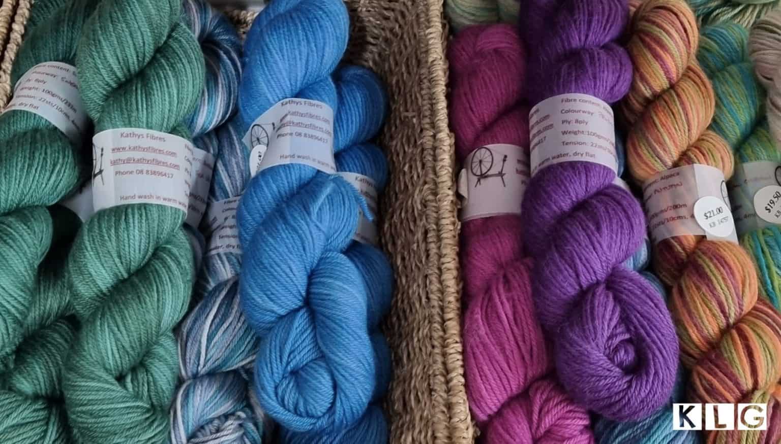 How Much Yarn For A Scarf? [Answers for 1 Size]