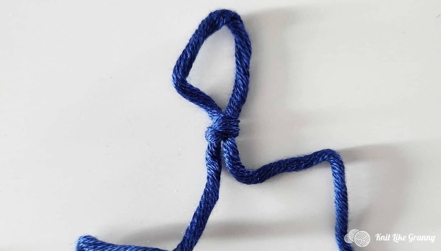Learn How To Tie A Slip Knot for Total Beginners With Our Guide